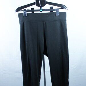 A New Day  Women 1X Black Leggings. 66%Rayon/30% Polyester/4%Spandex/